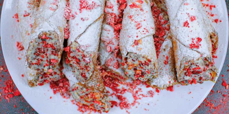 Cannoli fără gluten cu ricotta și ciocolată