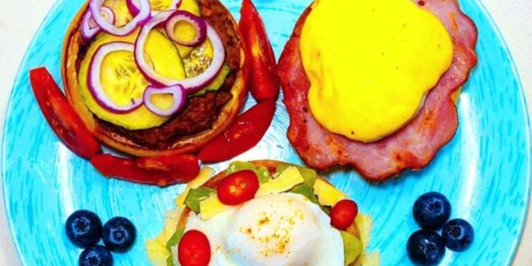 Ou Benedict, ou poșat și burger vegan fără gluten