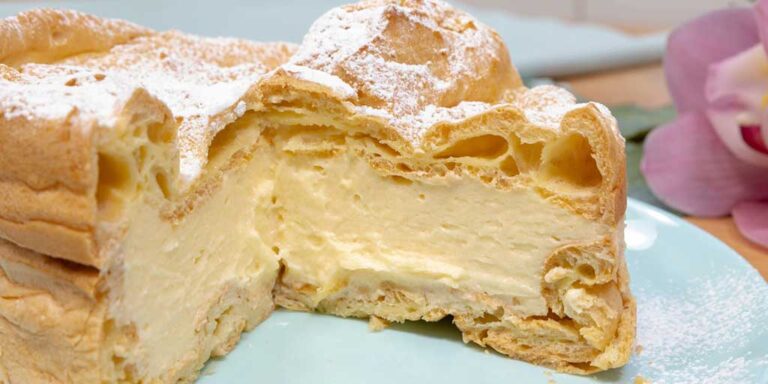 Tort ecler fără gluten cu cremă de vanilie