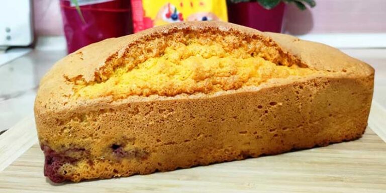 Chec fara gluten cu capsuni